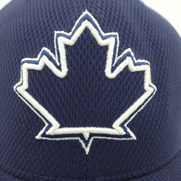 Toronto Blue Jays Maple Leaf Logo 7 Inches Fitted Hat - Picture 6 of 15